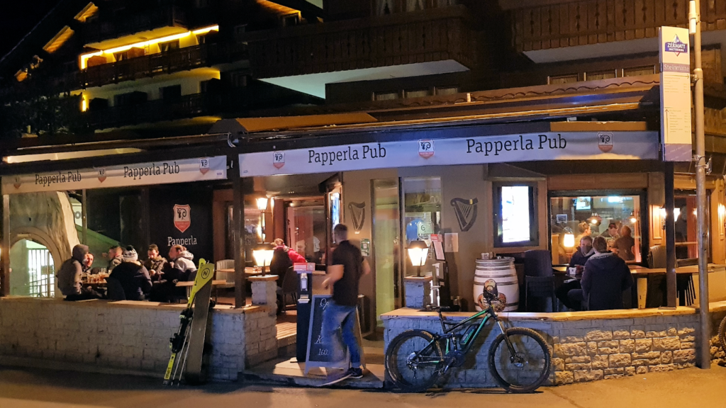 Papperla bar, Zermatt
