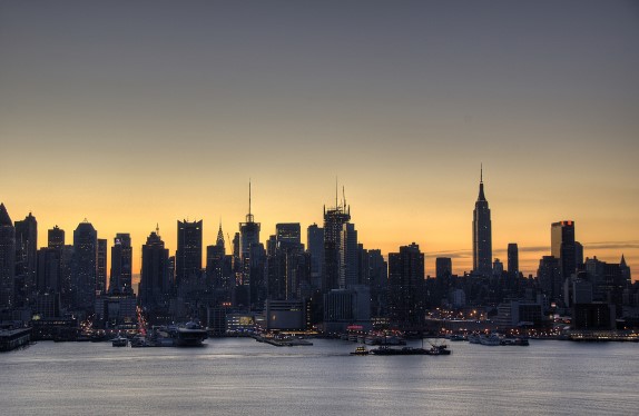 Dawn in New York © Nic Oatridge 2019